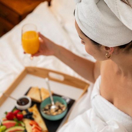 Wągrowiec Mieta Bed & Breakfast エクステリア 写真