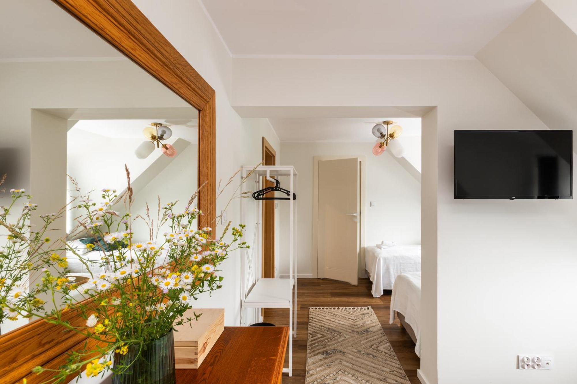 Wągrowiec Mieta Bed & Breakfast エクステリア 写真
