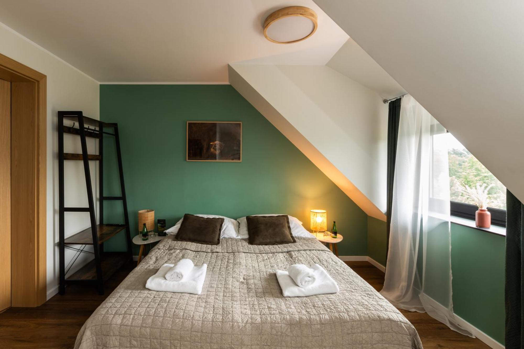 Wągrowiec Mieta Bed & Breakfast エクステリア 写真